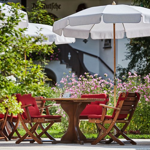 Post Lech Terrasse Sommer