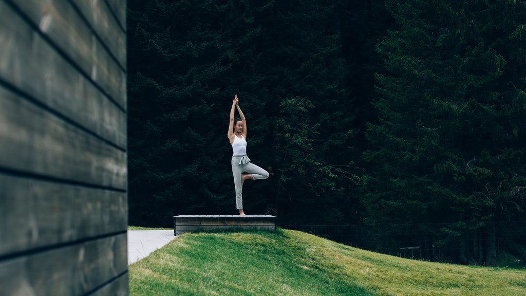 Yoga in Lech